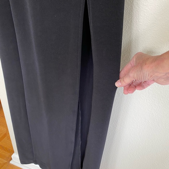 Tadashi full length black gown - Picture 3 of 8